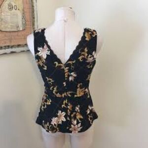 Thalia Sodi size medium